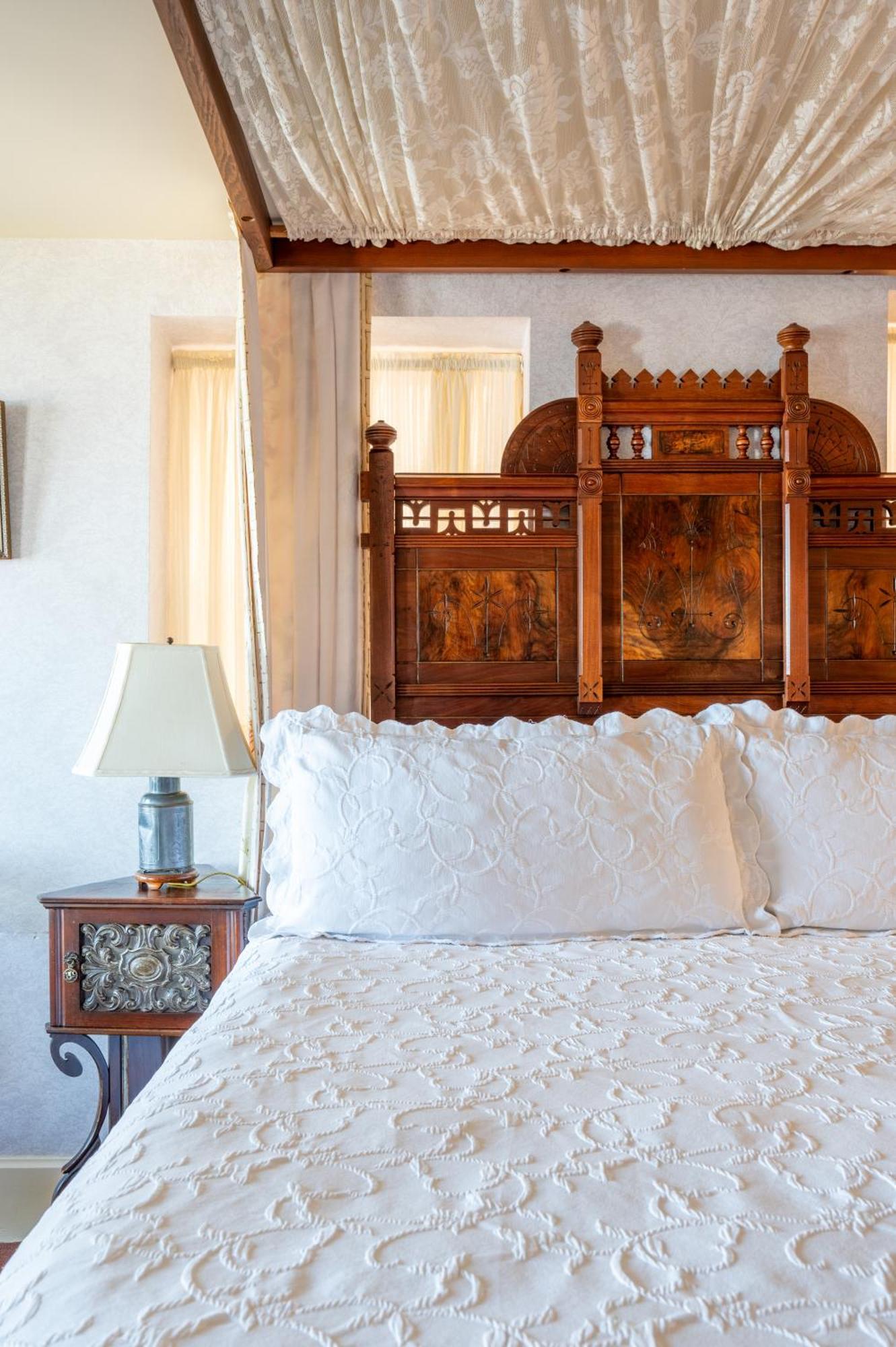 Martine Inn แปซิฟิกโกรฟ ภายนอก รูปภาพ